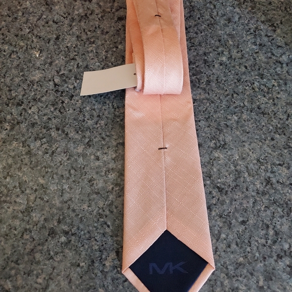 Michael Kors silk & linen Reg. Width tie - Picture 3 of 5